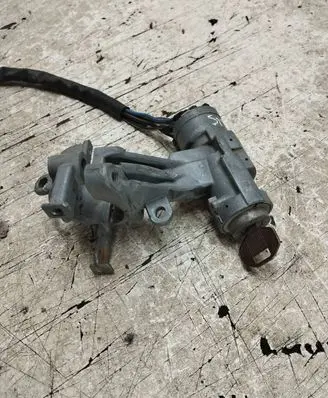 Nissan Patrol 260 Ignition lock 316831