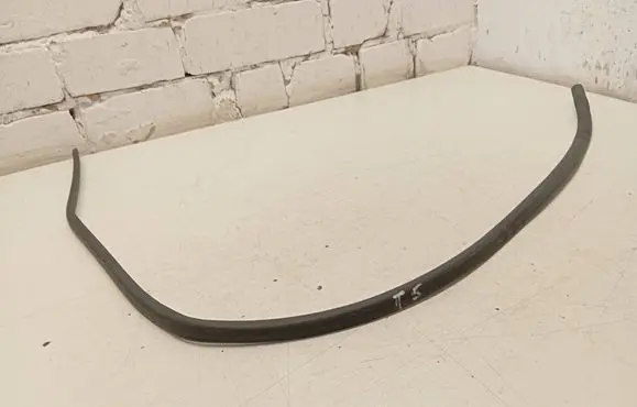 Volkswagen Transporter - Caravelle T5 Rubber seal front coupe door 