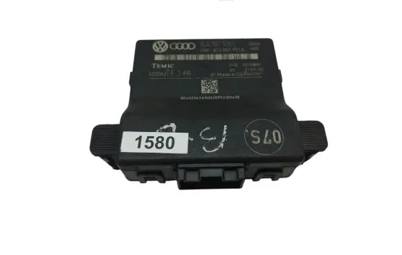Volkswagen PASSAT B6 Gateway control module 3C0907951A 3C0907530C
