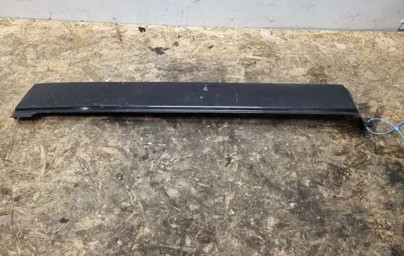 Volkswagen Multivan T5 Sliding door rail trim 7H1843796H