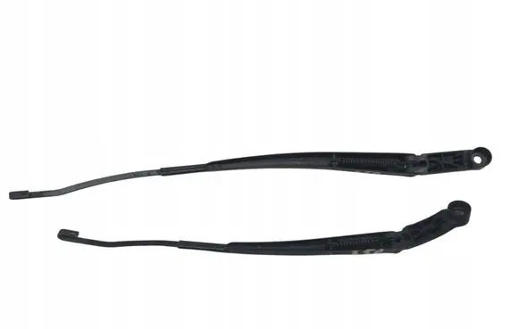 Toyota Yaris Front wiper blade arm 3151820