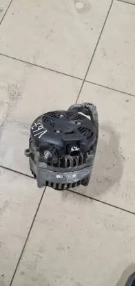 BMW 3 F30 F35 F31 Generator/alternator 7605061
