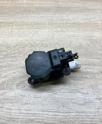 Peugeot 307 Air flap motor/actuator EAD511 H1961B