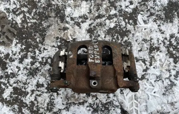 Ford Explorer Front brake caliper