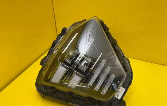 Hyundai Kona II Headlight/headlamp 92102HF00