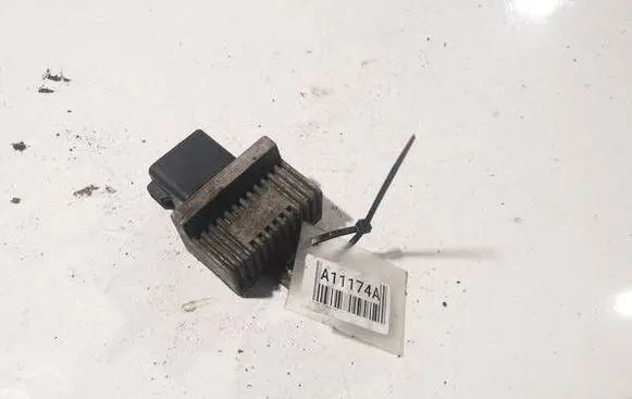 Nissan Primera Heater blower motor/fan resistor 