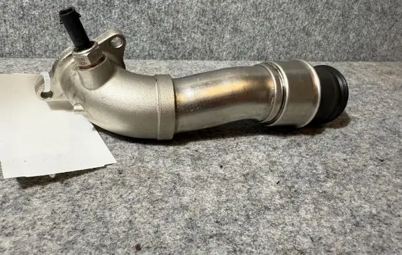 Audi Q5 SQ5 EGR valve line/pipe/hose