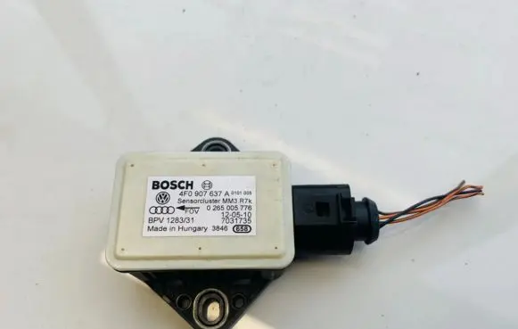 Audi A6 S6 C6 4F ESP acceleration yaw rate sensor 4f0907637a 0265005776