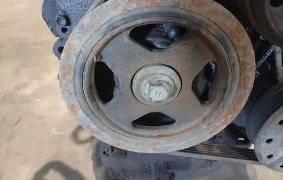 Toyota Yaris Crankshaft pulley