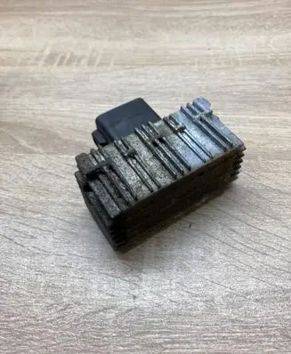 Opel Vectra B Glow plug pre-heat relay 09132691 51299008