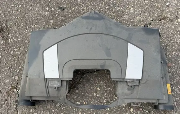 Mercedes-Benz ML W164 Air filter box A2730900401