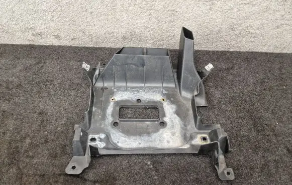 Porsche Macan (95B) Gearbox bottom protection 95B825370