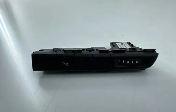 Audi A8 S8 D4 4H Hazard light switch 4H0820911A 08020S12