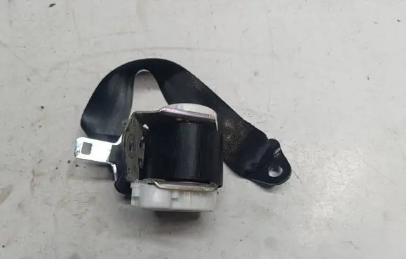 Citroen DS3 Third row seat belt 96819586XX 34045266