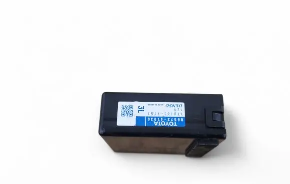 Toyota Prius+ (ZVW40) Other control units/modules 8657247030