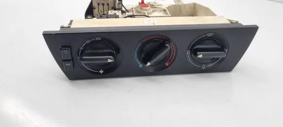 Audi A6 S6 C4 4A Climate control unit 4A0820045 4A0959621 4A0959511