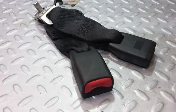 Mazda 6 Middle seatbelt buckle (rear) T86247T