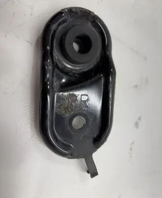 Subaru Outback (BS) Radiator mount bracket