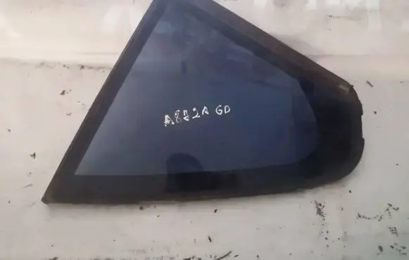 Peugeot 607 Rear vent window glass 
