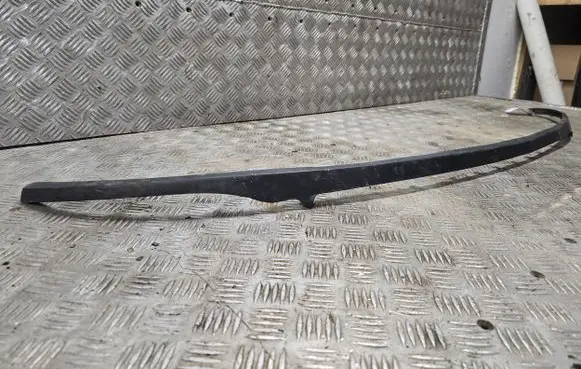 Hyundai Santa Fe Front bumper lip 865912B000