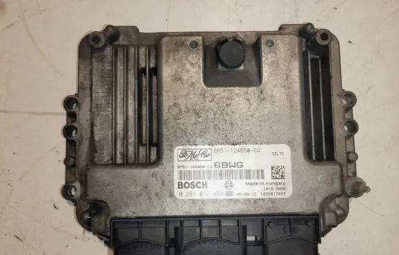 Ford Focus C-MAX Engine control unit/module 6M5112A650CG 0281012489