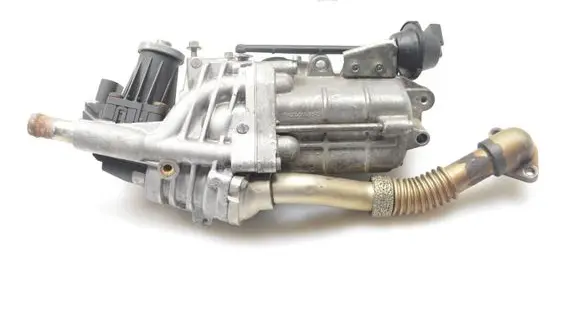 Jaguar XF X250 EGR valve cooler 9X2Q9U438CA