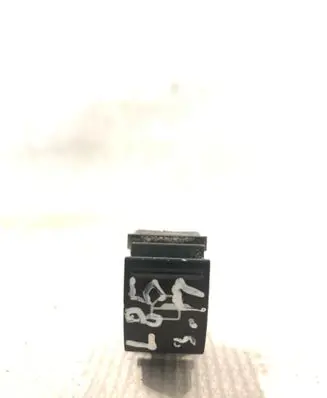 Volkswagen PASSAT B6 Electric window control switch
