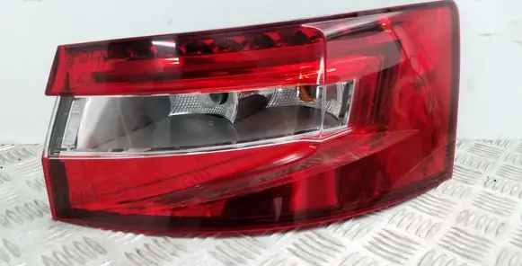 Skoda Superb B8 (3V) Rear/tail lights 3V5945208 3V5945208A 3V5945712
