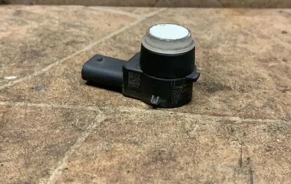 Mercedes-Benz C W204 Parking PDC sensor A2125420018