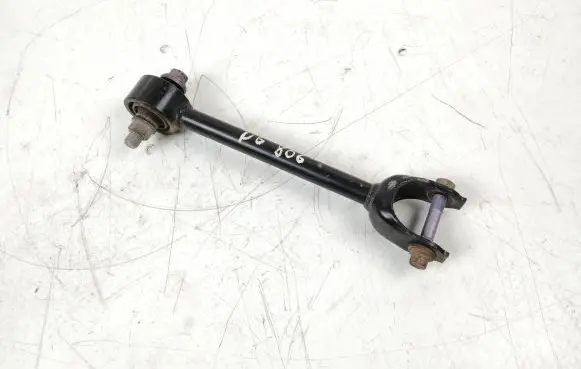 Rear control arm