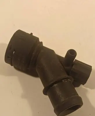 Volkswagen Golf IV Engine coolant pipe/hose 1J0121619A