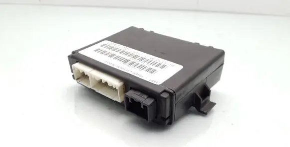 Lancia Voyager Tailgate/trunk control unit/module P68079913AB