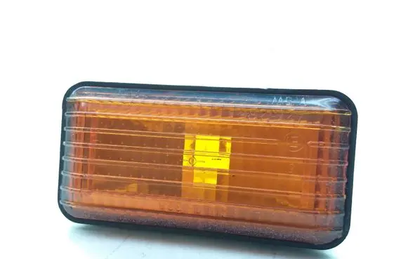 Volkswagen PASSAT B3 Front fender indicator light 357949117
