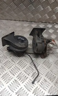 BMW 5 E60 E61 Horn signal 0092018