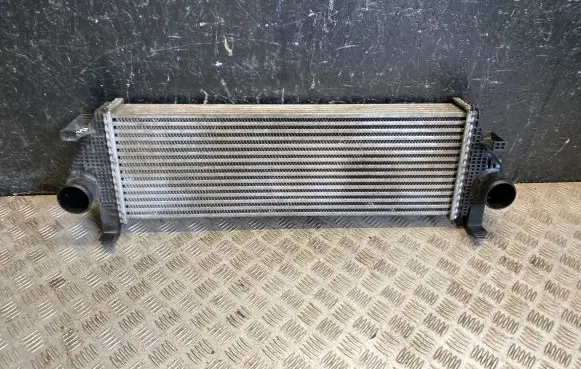 Jeep Grand Cherokee Intercooler radiator K55038004AD