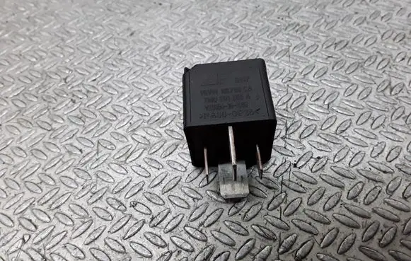 Seat Altea XL Other relay 7M0951263A