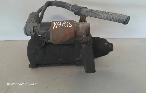 Toyota Yaris Starter motor 2810040090
