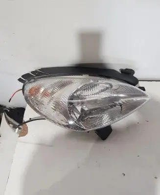 Citroen Xsara Picasso Headlight/headlamp 89300200