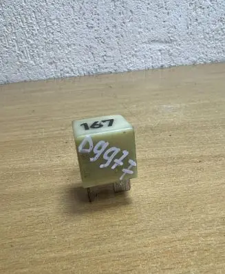 Audi A4 S4 B6 8E 8H Other relay 191906383C D9977