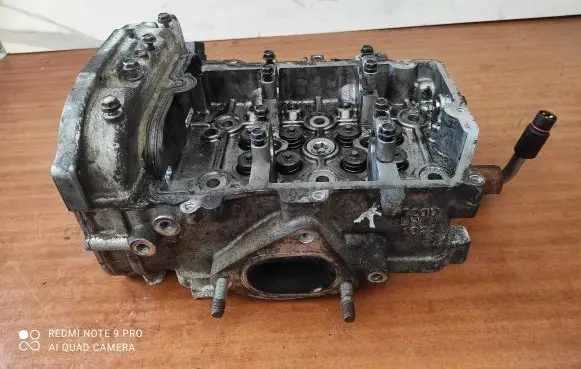 Engine head