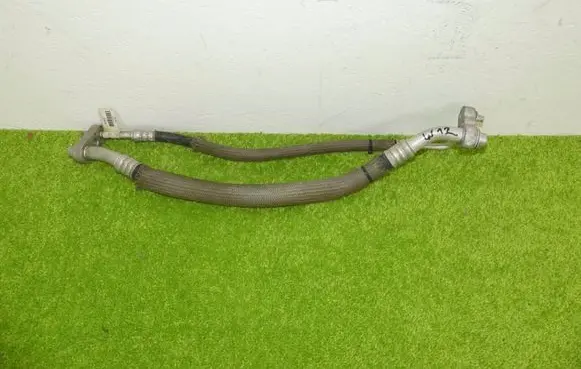Jeep Grand Cherokee Air conditioning (A/C) pipe/hose 68103257ac