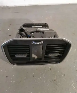 Porsche Macan (95B) Rear air vent grill 95B819203J