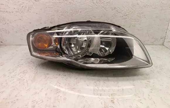Audi A4 S4 B7 8E 8H Headlight/headlamp 8E0941004AJ 0301219202