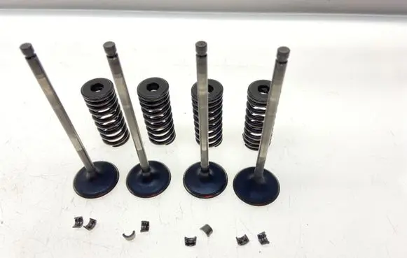 Subaru Outback Valve 13201AA361 13201AA362