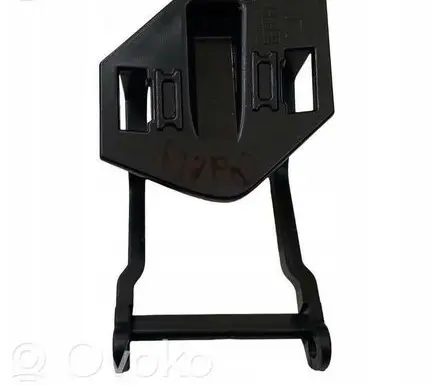 Volvo XC90 Front bumper mounting bracket 31353367