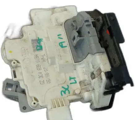 Volkswagen PASSAT B6 Lock set 3C4839015A