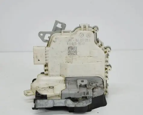 Audi A6 S6 C7 4G Coupe door lock (next to the handle) 8J2837015E