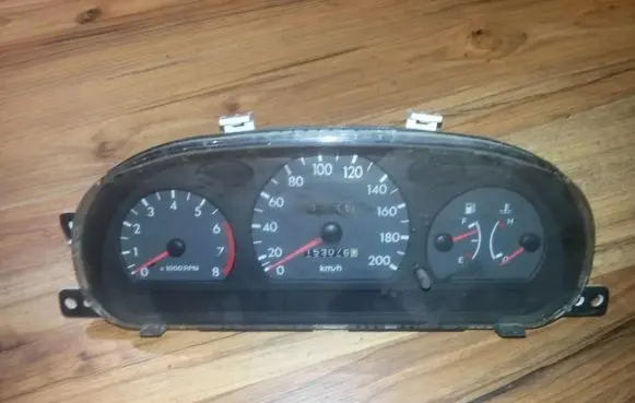 Hyundai Accent Speedometer (instrument cluster) 71110550