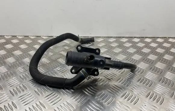 Ford Escape III Thermostat housing BG9E8A852AB 7M5112A6448AA
