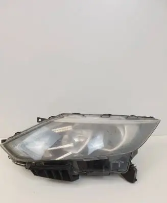Nissan Qashqai Headlight/headlamp 10018013